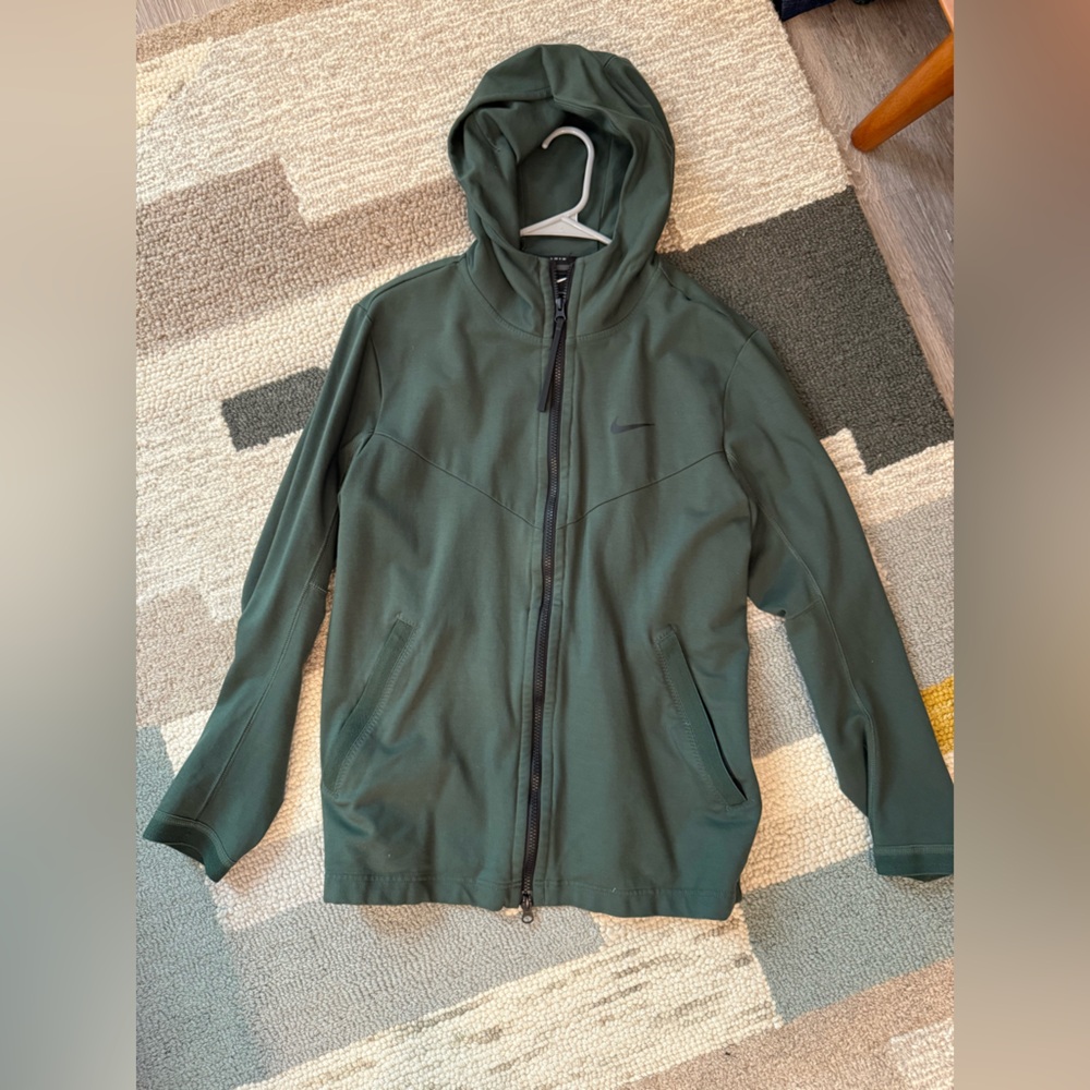 Nike green men’s yoga/workout zip up sweater